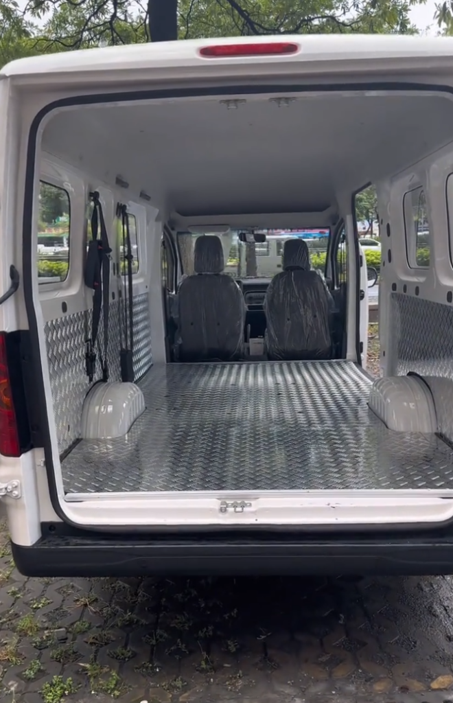 Lightweight aluminum honeycomb panels for truck body interior and cargo vehicle applications