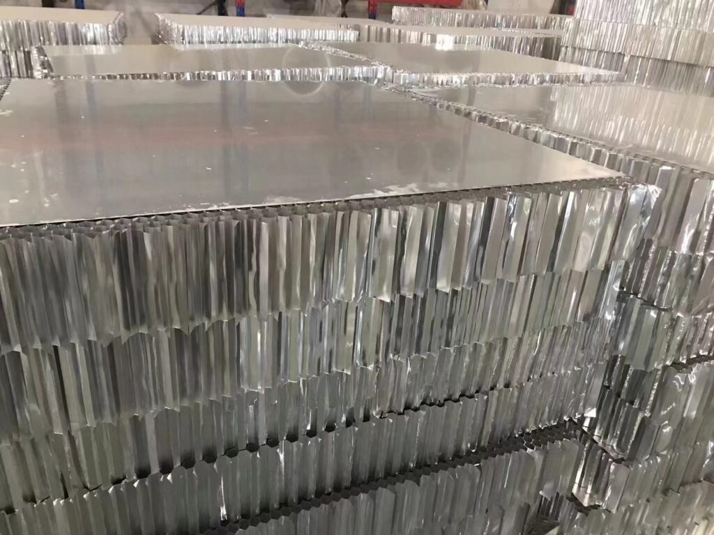 Aluminum honeycomb panel core structure manufactured by Meiren Aluminum